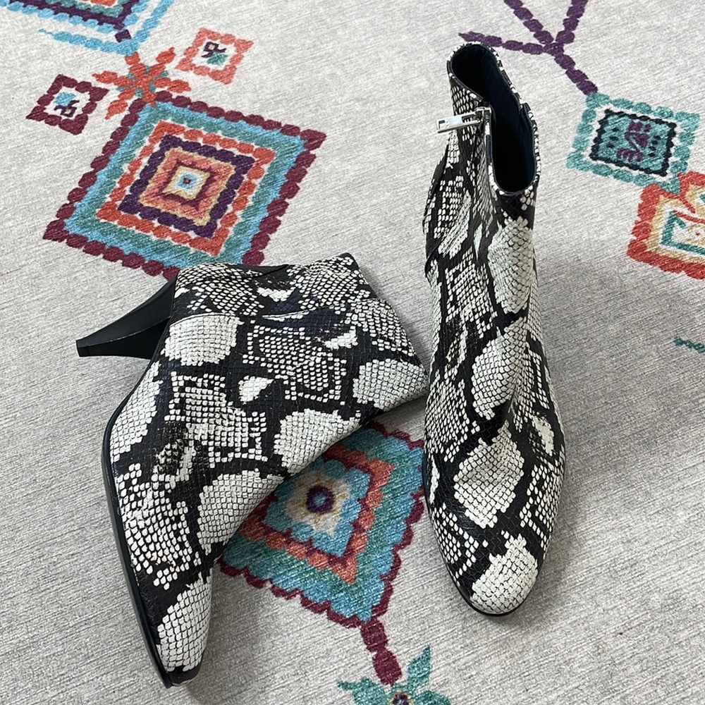 IRO Black and White Snake-Print Ankle Boots - Picture 2 of 11